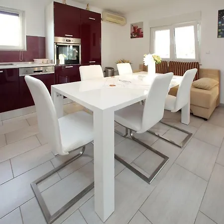 Apartment Palma *